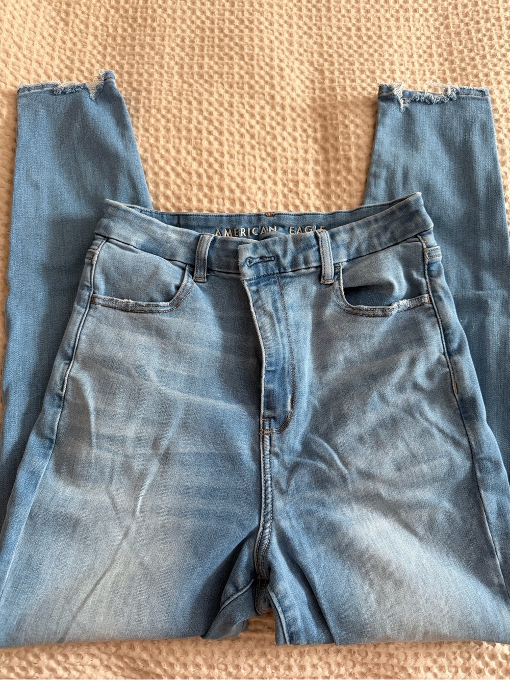 American Eagle Curvy Highest Rise Jegging - Picture 1 of 3
